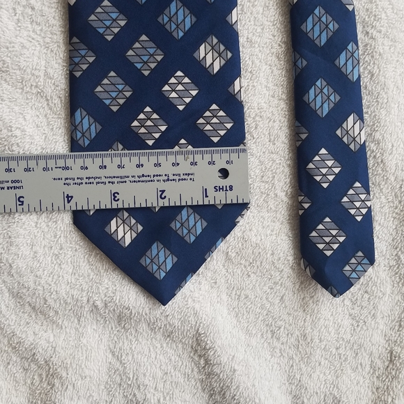 Gimbels Necktie / Suit Tie Blue Silk - Picture 13 of 15
